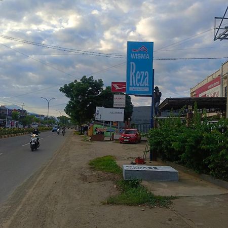Wisma Reza Palopo Motel Ngoại thất bức ảnh